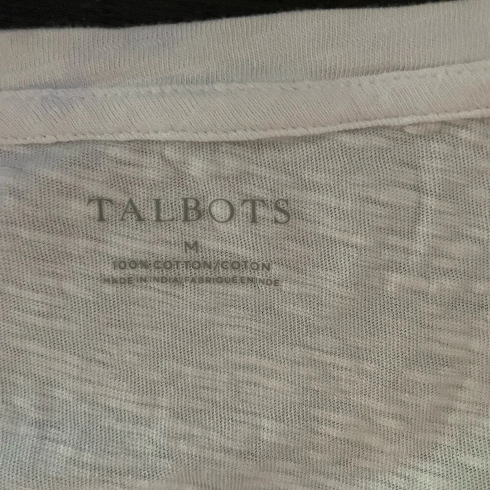 Talbots medium top - Picture 3 of 3